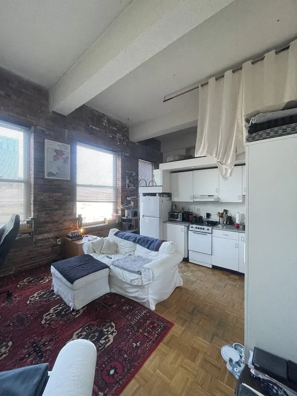 Studio bed, 1 bath apartment for rent at 61 Brookline Avenue Bridge Unit 301, Fenway