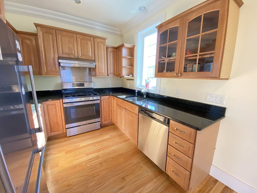 3 bed, 2 bath apartment for rent at 61 Cedar St Unit U3, North Cambridge — photo 6 of 29