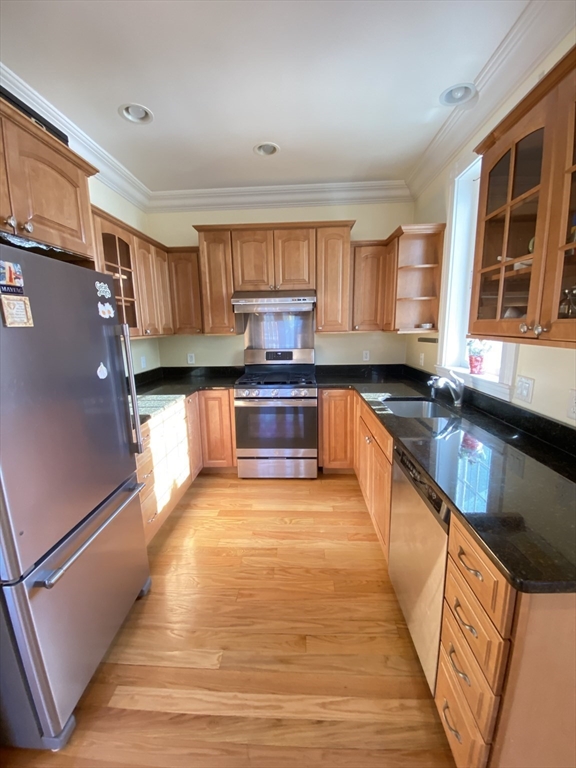 3 bed, 2 bath apartment for rent at 61 Cedar St Unit U3, North Cambridge — photo 7 of 29