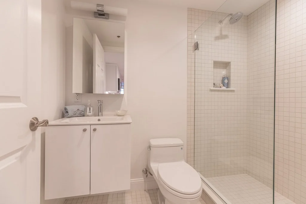 Studio bed, 1 bath apartment for rent at 61 Commonwealth Ave Unit 2, Back Bay — photo 11 of 11