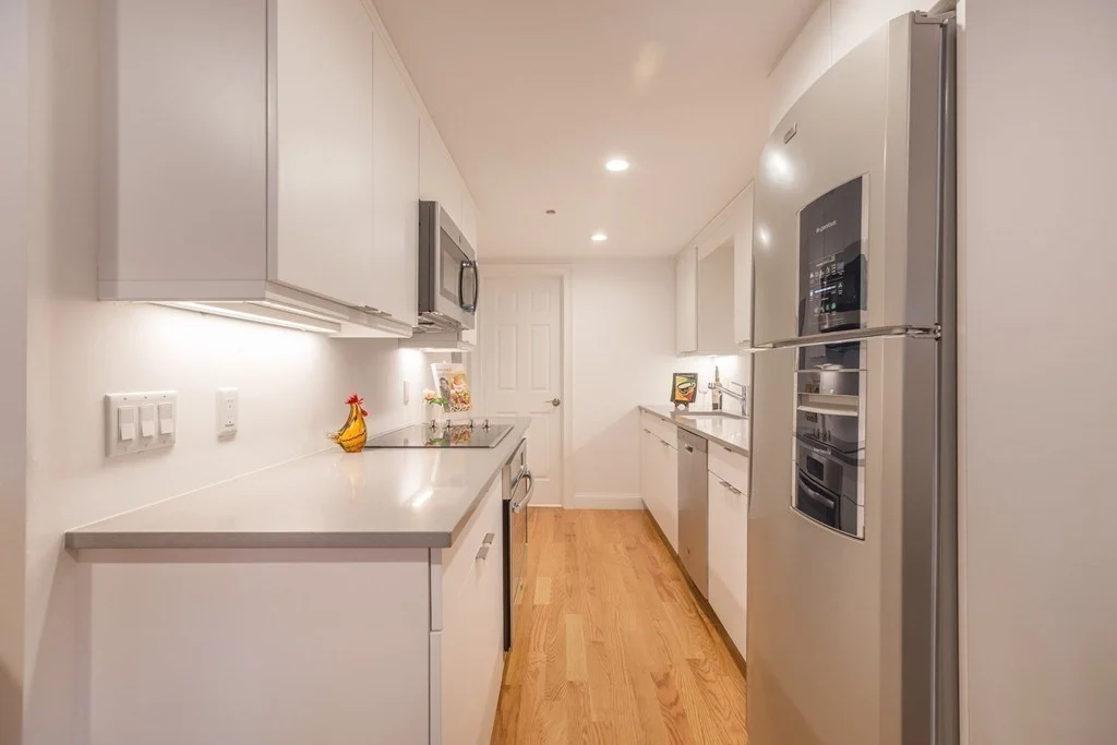 Studio bed, 1 bath apartment for rent at 61 Commonwealth Ave Unit 2, Back Bay — photo 10 of 11