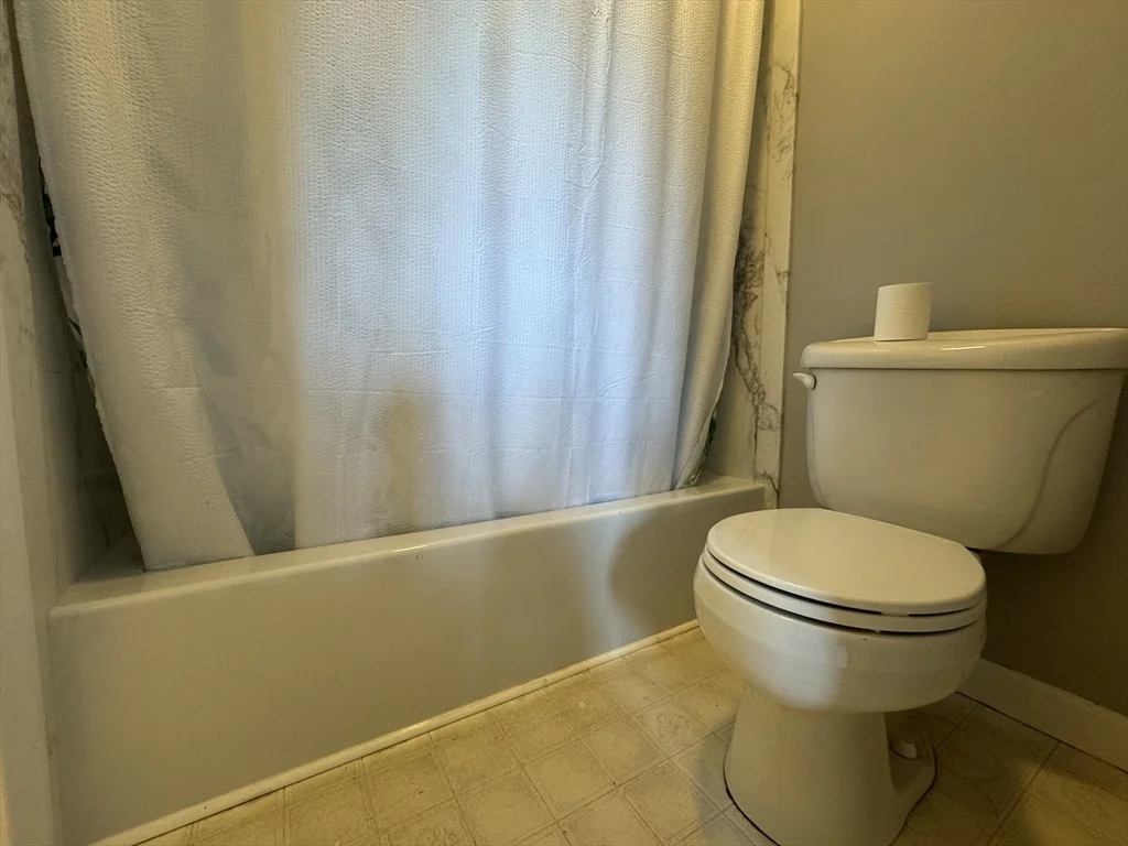 2 bed, 1 bath apartment for rent at 61 Constitution Unit 61, Methuen — photo 12 of 20