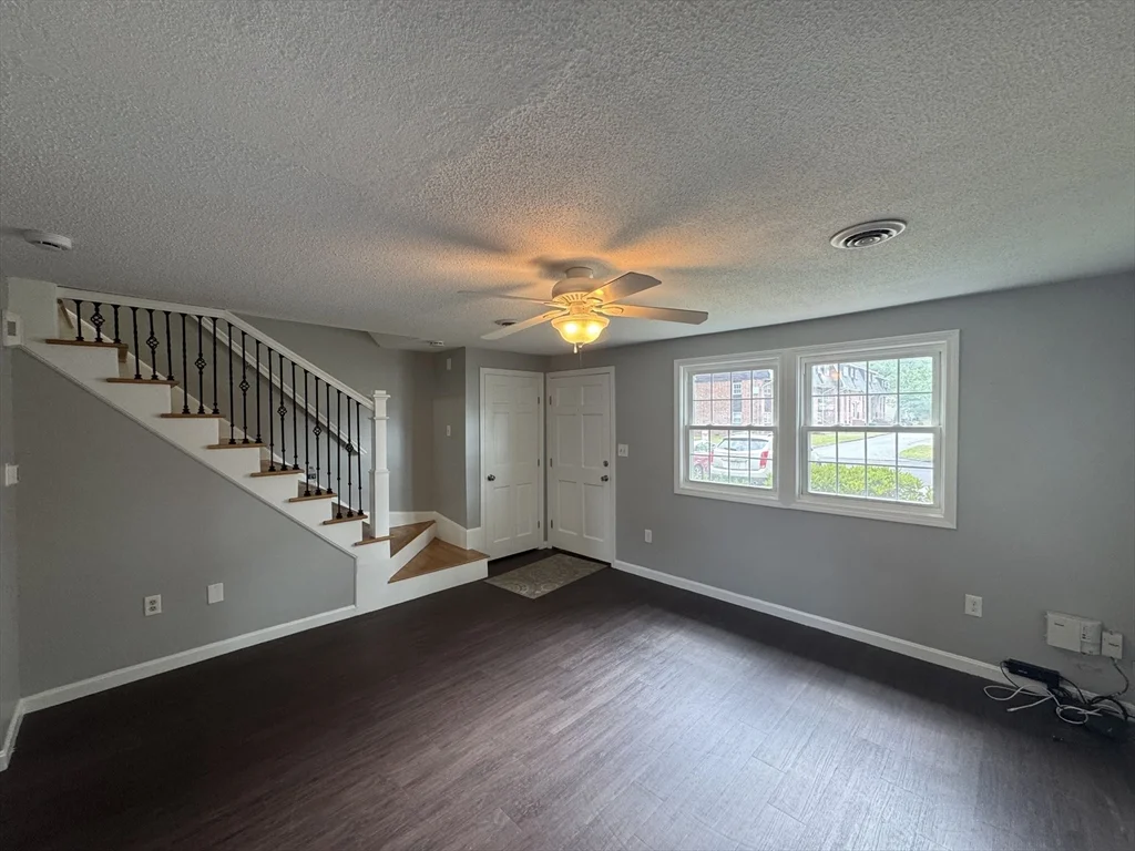 2 bed, 1 bath apartment for rent at 61 Constitution Unit 61, Methuen — photo 9 of 20