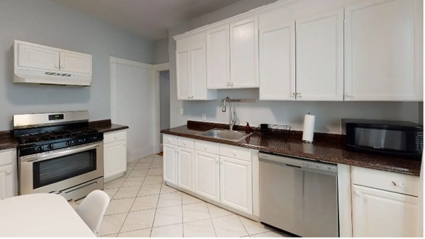 3 bed, 1 bath apartment for rent at 61 Crescent Ave Unit 1, Boston — photo 1 of 11
