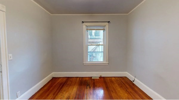 3 bed, 1 bath apartment for rent at 61 Crescent Ave Unit 1, Boston — photo 4 of 11