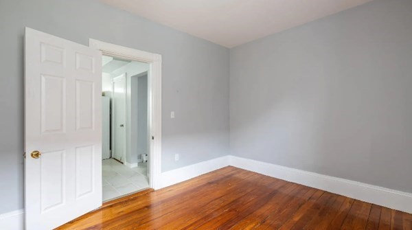 4 bed, 1 bath apartment for rent at 61 Crescent Ave Unit 2, Boston — photo 9 of 12