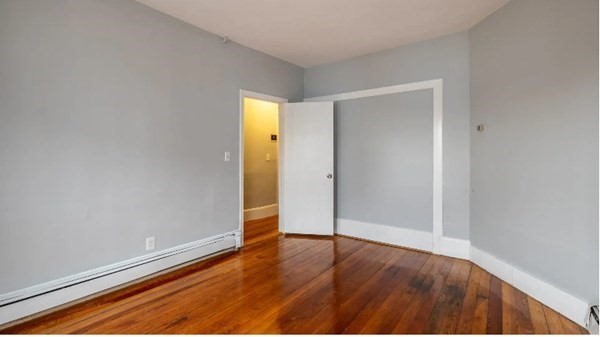 4 bed, 1 bath apartment for rent at 61 Crescent Ave Unit 2, Boston — photo 7 of 12