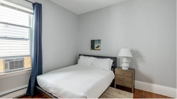 4 bed, 1 bath apartment for rent at 61 Crescent Ave Unit 2, Boston — photo 4 of 12
