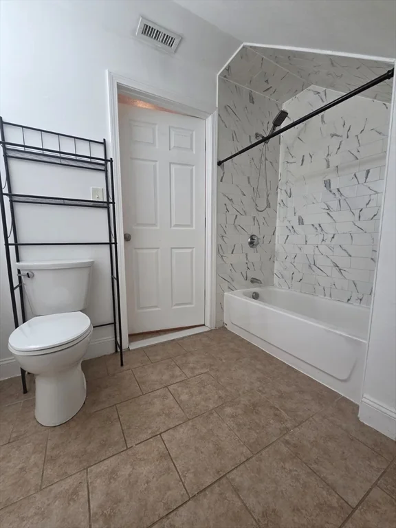 1 bed, 1 bath apartment for rent at 61 Crescent Ave Unit 2, Chelsea — photo 12 of 16