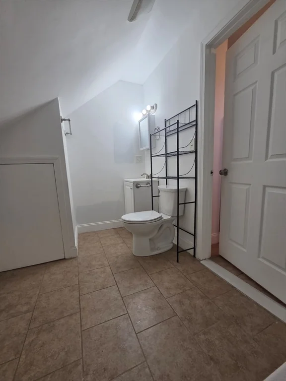1 bed, 1 bath apartment for rent at 61 Crescent Ave Unit 2, Chelsea — photo 10 of 16