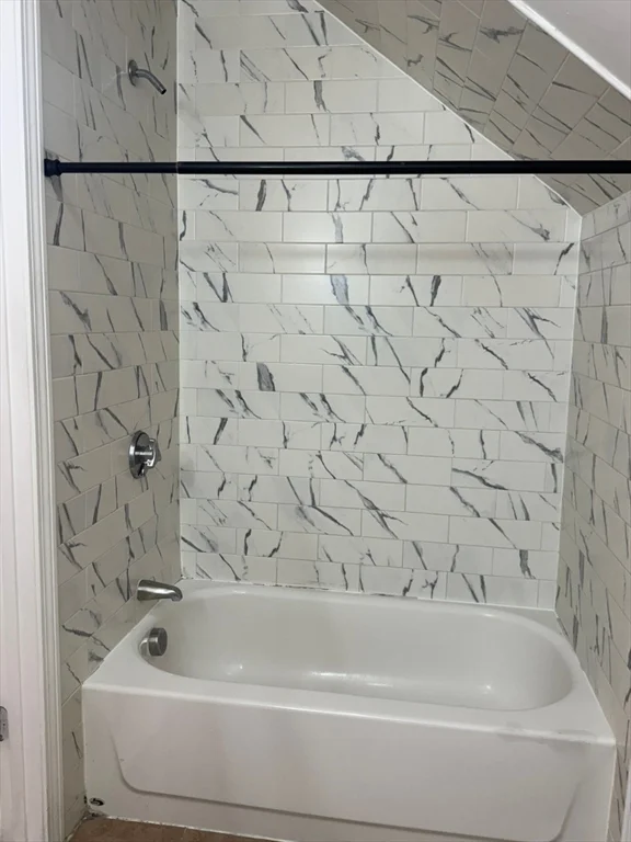 1 bed, 1 bath apartment for rent at 61 Crescent Ave Unit 2, Chelsea — photo 11 of 16