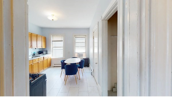 4 bed, 1 bath apartment for rent at 61 Crescent Ave Unit 3, Boston — photo 4 of 14