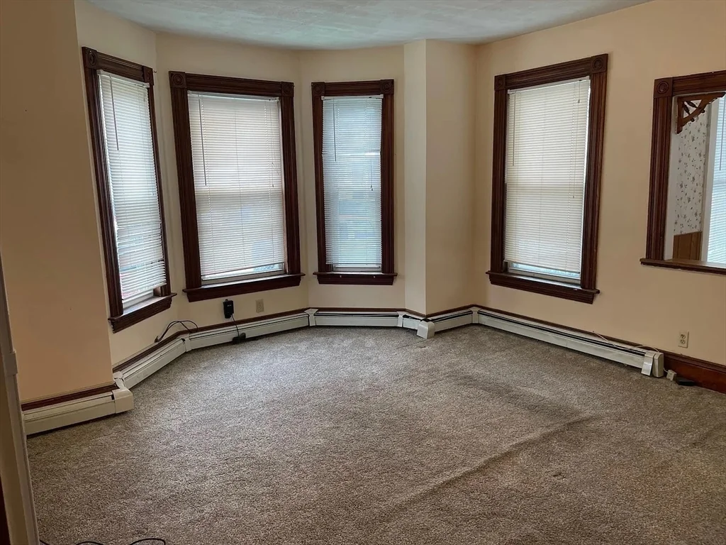 2 bed, 1 bath apartment for rent at 61 Cushing St Unit 1, Waltham — photo 9 of 14
