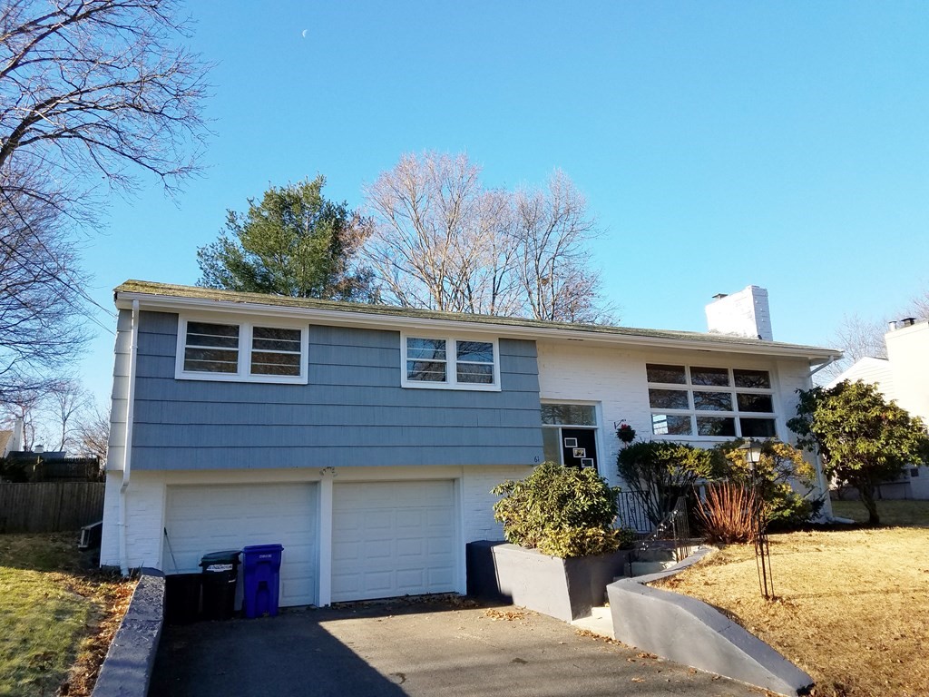3 bed, 2 bath apartment for rent at 61 Cypress Rd Unit House, Milton