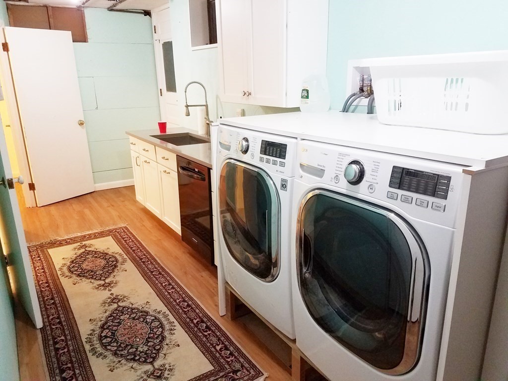 3 bed, 2 bath apartment for rent at 61 Cypress Rd Unit House, Milton — photo 10 of 10