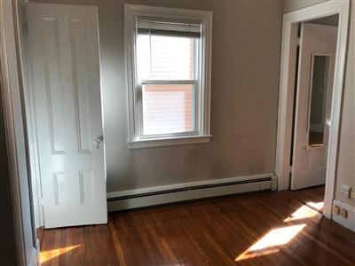 1 bed, 1 bath apartment for rent at 61 Dana St Unit 3, Mid Cambridge — photo 3 of 11