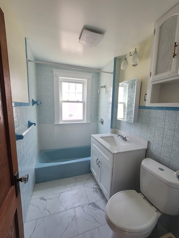 2 bed, 1 bath apartment for rent at 61 Dysart St Unit 1, Quincy Center — photo 7 of 11