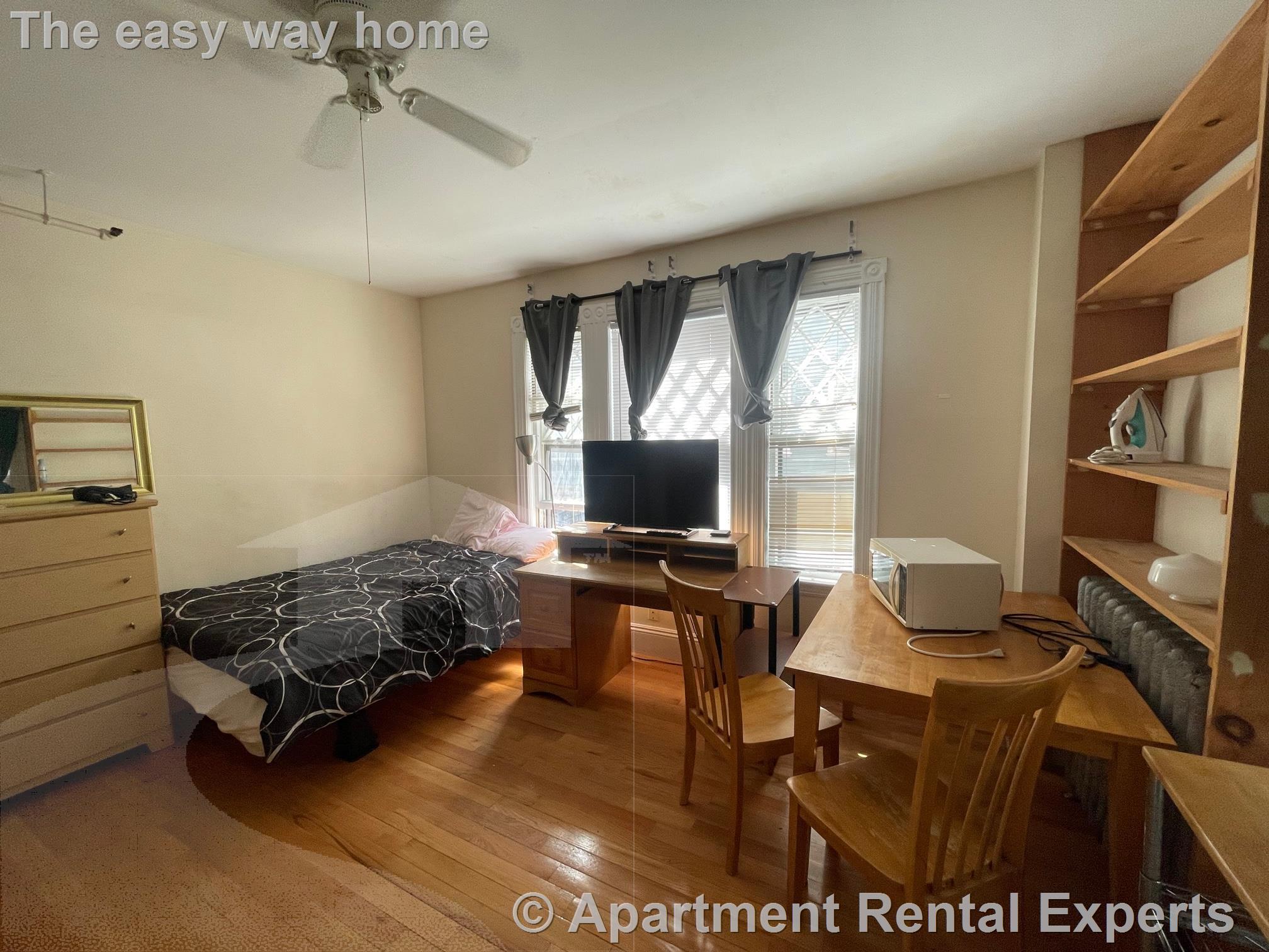 Studio bed, 1 bath apartment for rent at 61 Fayette St Unit 4, Mid Cambridge — photo 4 of 5