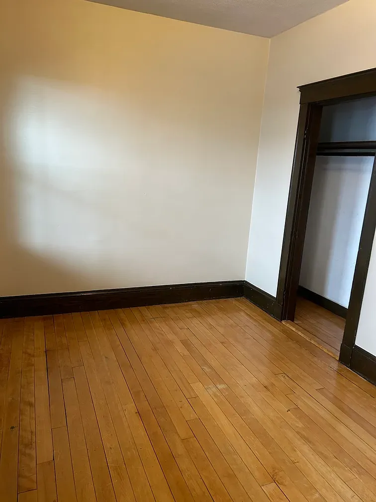 4 bed, 1 bath apartment for rent at 61 Frederick Ave Unit 2, South Medford — photo 13 of 20