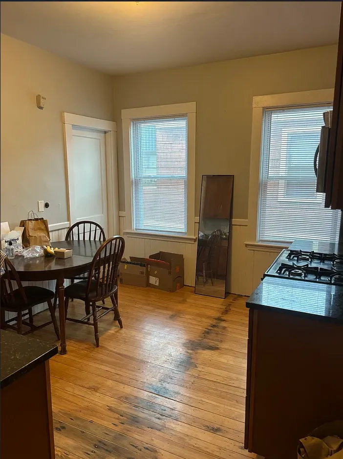 4 bed, 1 bath apartment for rent at 61 Frederick Ave Unit 2, South Medford — photo 3 of 20