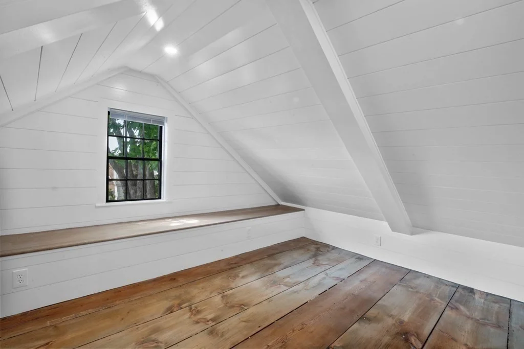 2 bed, 1 bath apartment for rent at 61 Front St Unit 2, Old Town — photo 35 of 39