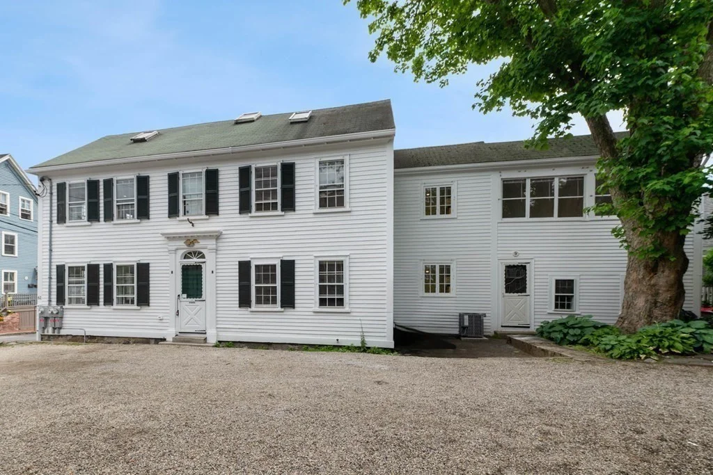 2 bed, 1 bath apartment for rent at 61 Front St Unit 2, Old Town — photo 3 of 39
