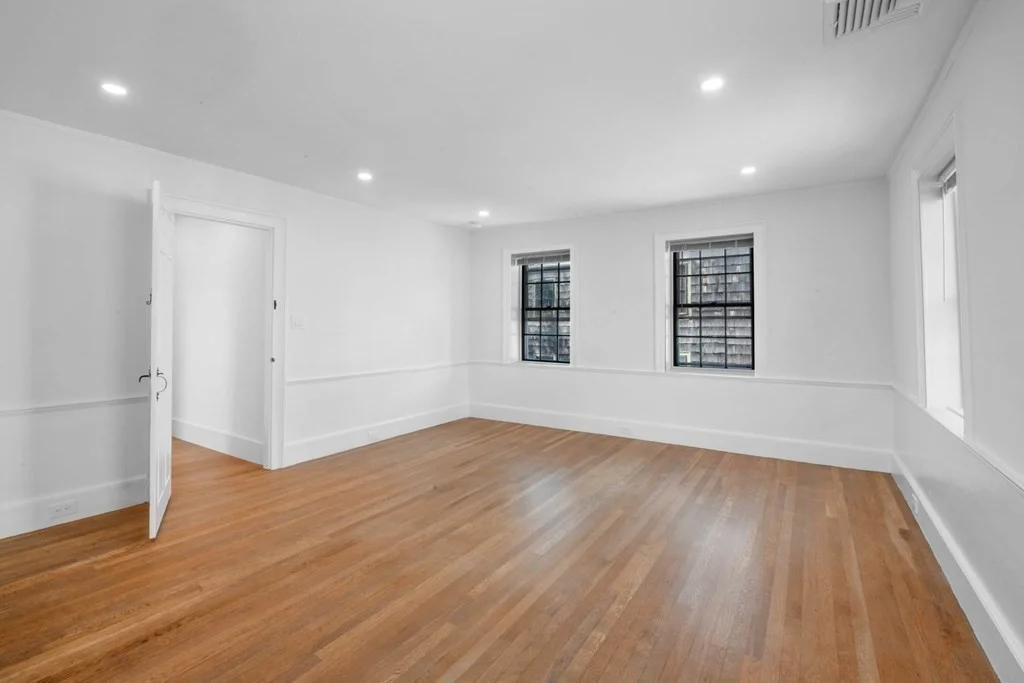 2 bed, 1 bath apartment for rent at 61 Front St Unit 2, Old Town — photo 11 of 39