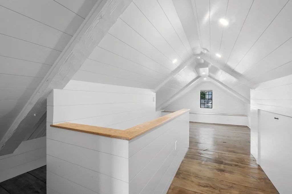 2 bed, 1 bath apartment for rent at 61 Front St Unit 2, Old Town — photo 34 of 39