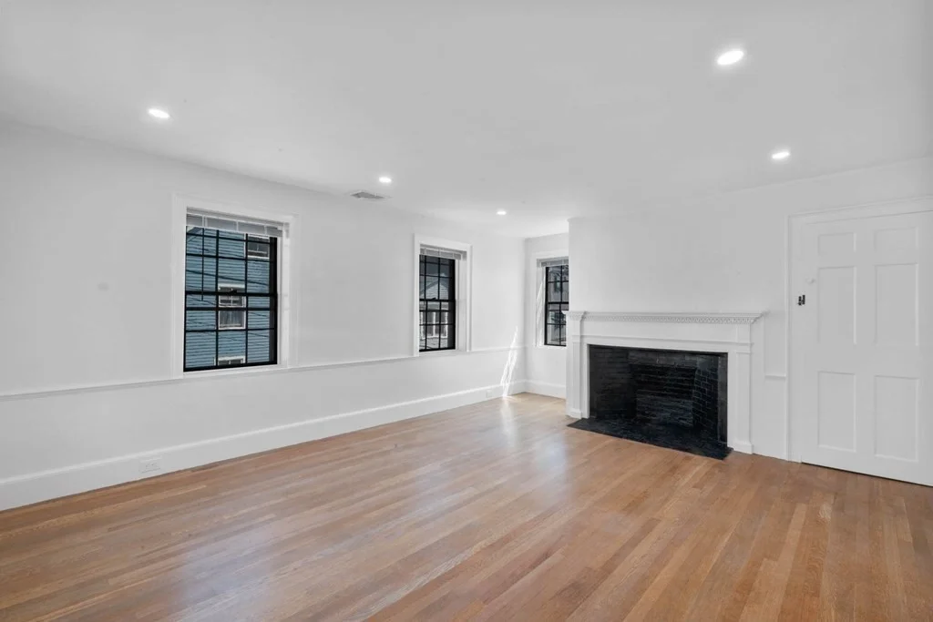 2 bed, 1 bath apartment for rent at 61 Front St Unit 2, Old Town — photo 7 of 39