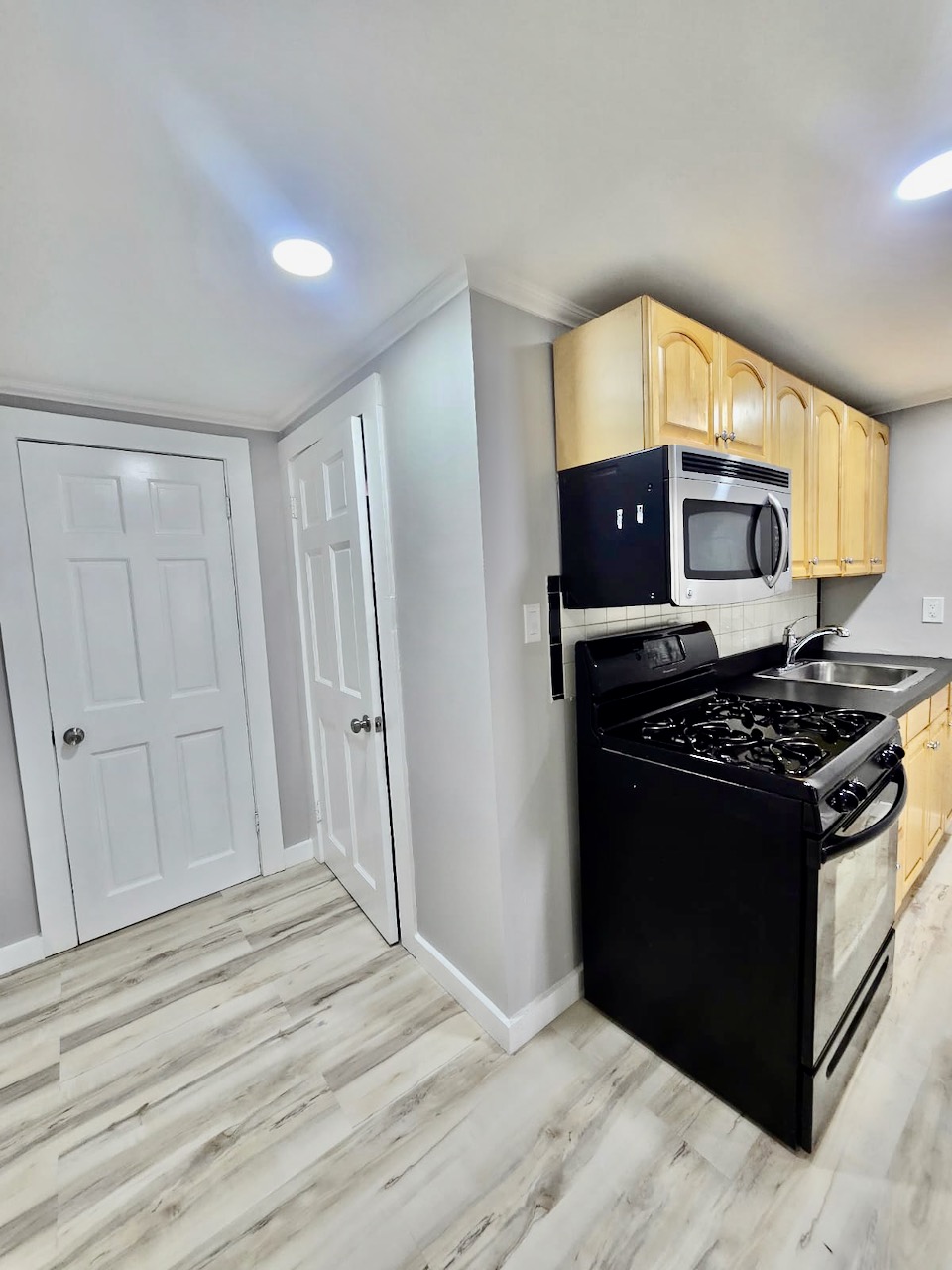 1 bed, 1 bath apartment for rent at 61 Gates St Unit 1, South Boston — photo 12 of 21