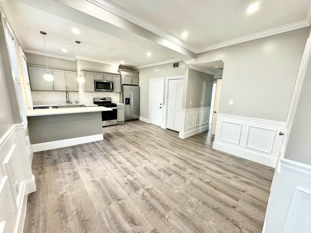 2 bed, 1 bath apartment for rent at 61 Gates St Unit 2, South Boston — photo 1 of 41