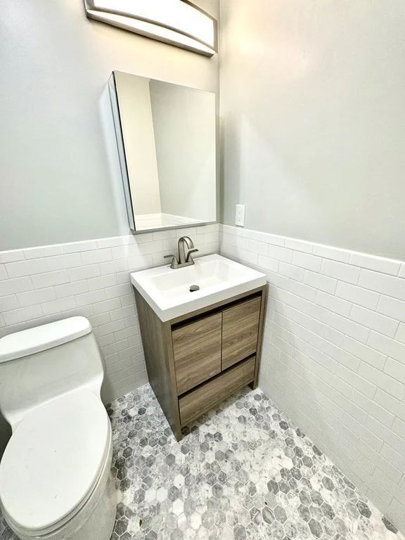2 bed, 1 bath apartment for rent at 61 Gates St Unit 2, South Boston — photo 16 of 41