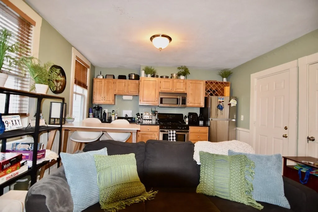 2 bed, 1 bath apartment for rent at 61 Gates St Unit 3, South Boston — photo 6 of 12