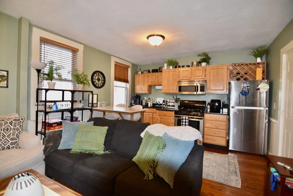 2 bed, 1 bath apartment for rent at 61 Gates St Unit 3, South Boston — photo 2 of 12