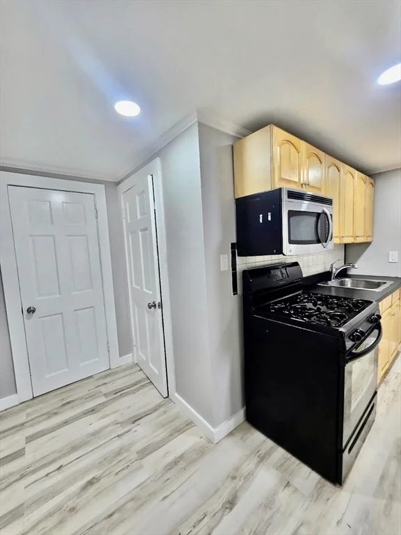 1 bed, 1 bath apartment for rent at 61 Gates St Unit G, South Boston — photo 8 of 23