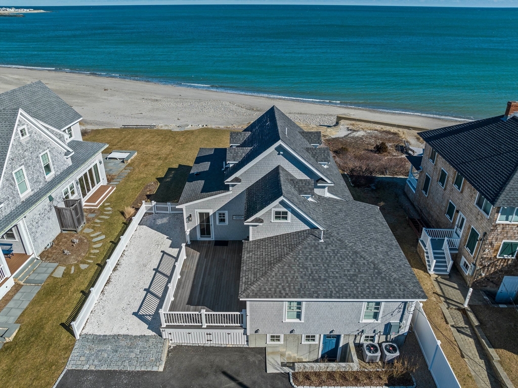 3 bed, 2 bath apartment for rent at 61 Gurnet Rd, Duxbury — photo 3 of 41