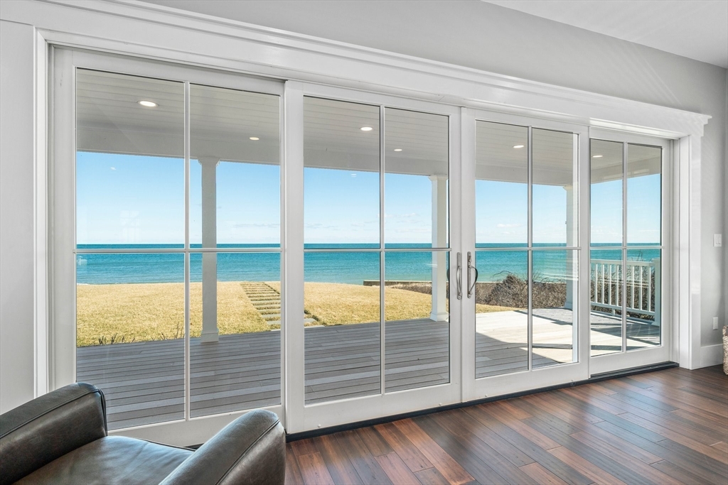 3 bed, 2 bath apartment for rent at 61 Gurnet Rd, Duxbury — photo 5 of 41