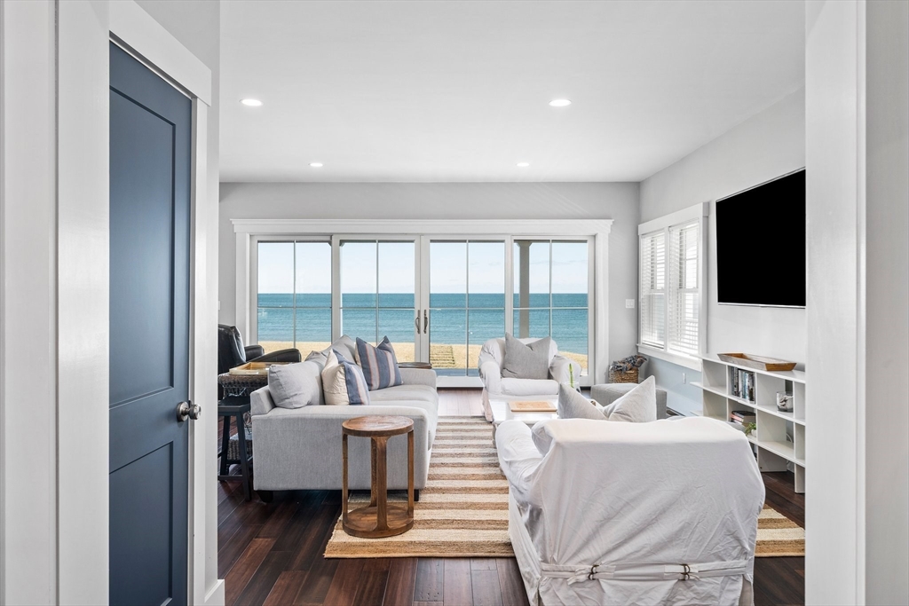 3 bed, 2 bath apartment for rent at 61 Gurnet Rd, Duxbury — photo 19 of 41