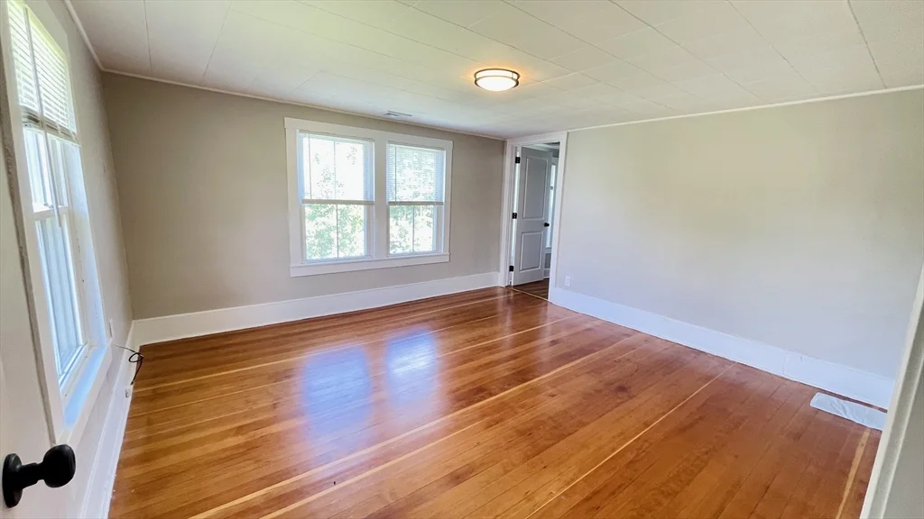 3 bed, 1 bath apartment for rent at 61 Hastings Rd Unit 2, Southwick — photo 24 of 36