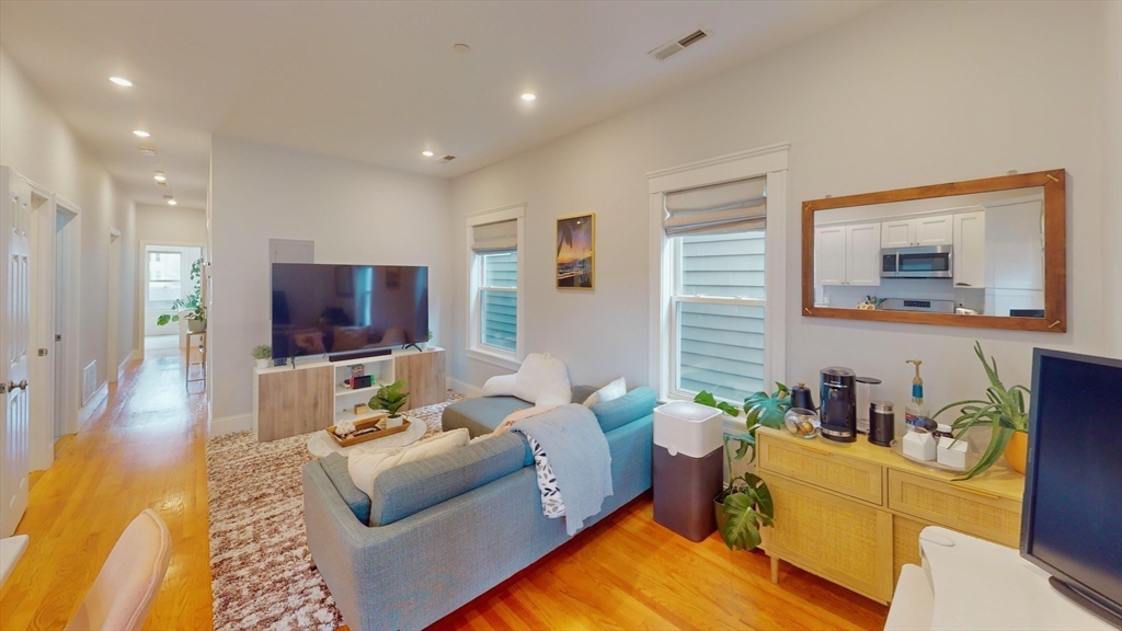 3 bed, 2 bath apartment for rent at 61 Havre St Unit 2, East Boston — photo 4 of 20