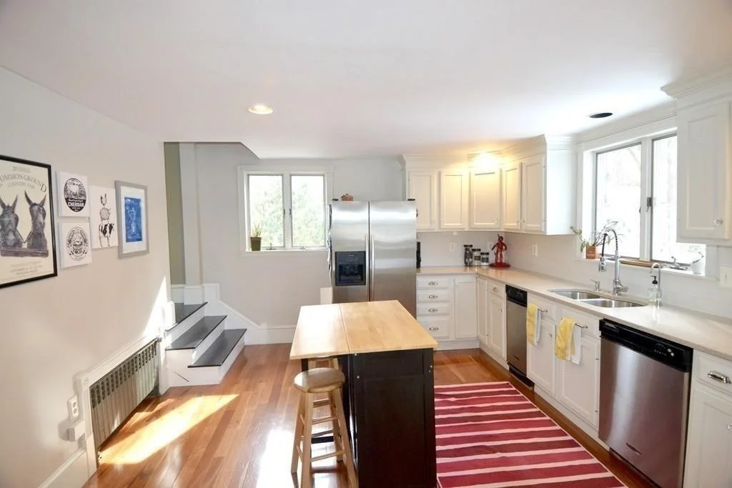 3 bed, 1 bath apartment for rent at 61 Houghton St, Hudson — photo 6 of 18