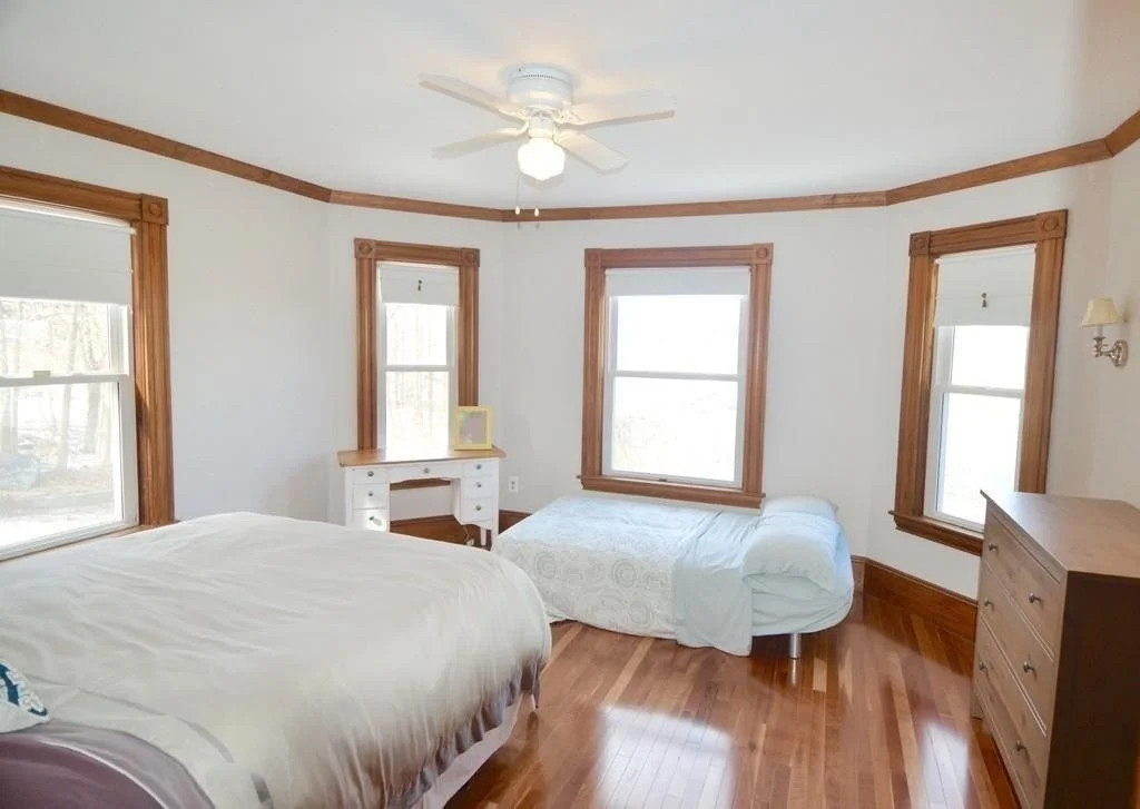 3 bed, 1 bath apartment for rent at 61 Houghton St, Hudson — photo 10 of 18