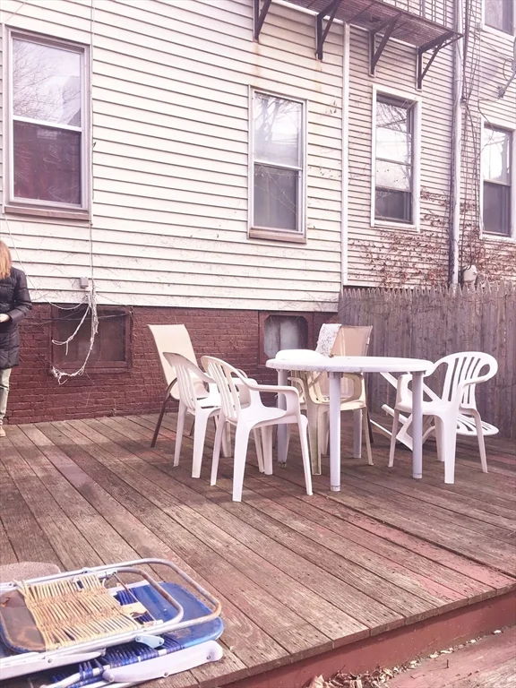 1 bed, 1 bath apartment for rent at 61 I Unit 1, South Boston — photo 6 of 6