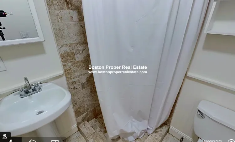 1 bed, 1 bath apartment for rent at 61 Joy St Unit 1, Beacon Hill — photo 5 of 7
