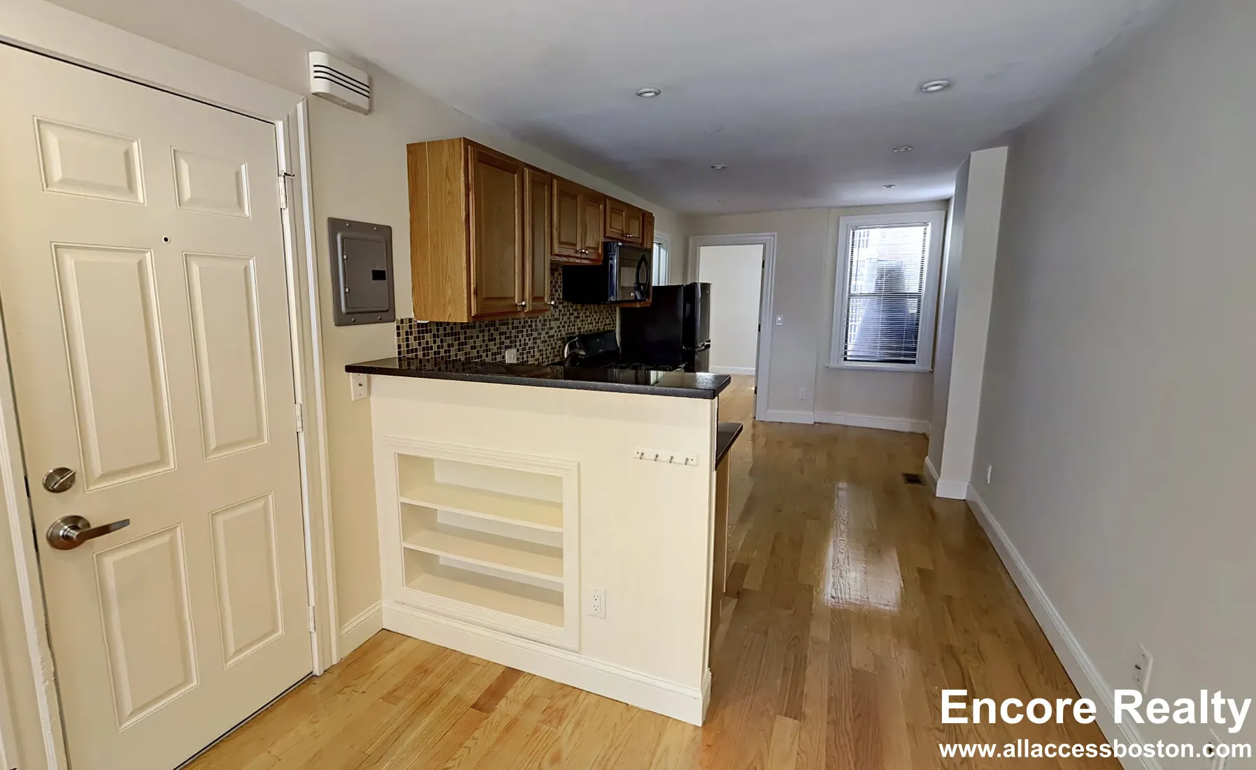 1 bed, 1 bath apartment for rent at 61 Joy St Unit 1, Beacon Hill — photo 2 of 9