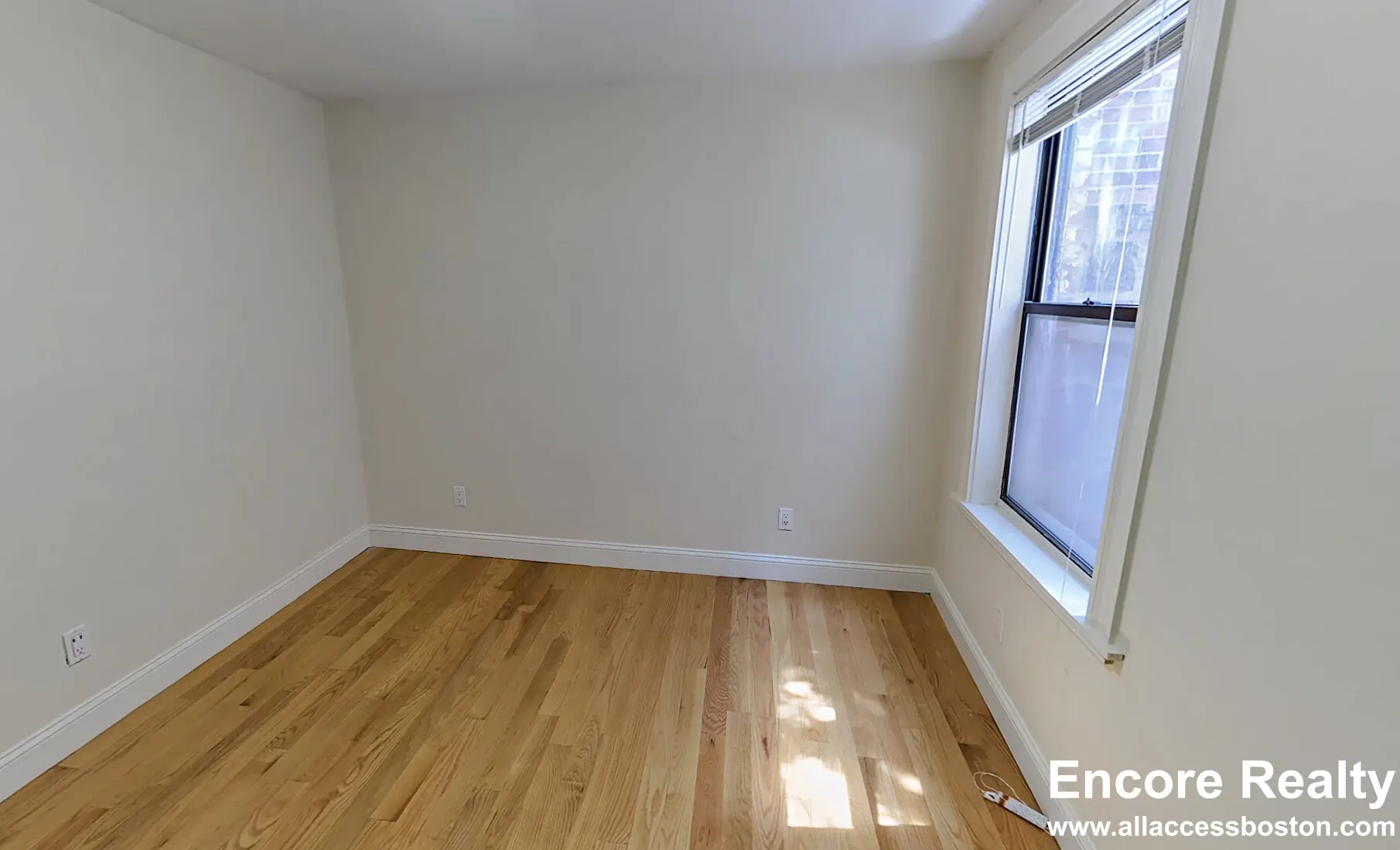 1 bed, 1 bath apartment for rent at 61 Joy St Unit 1, Beacon Hill — photo 5 of 9