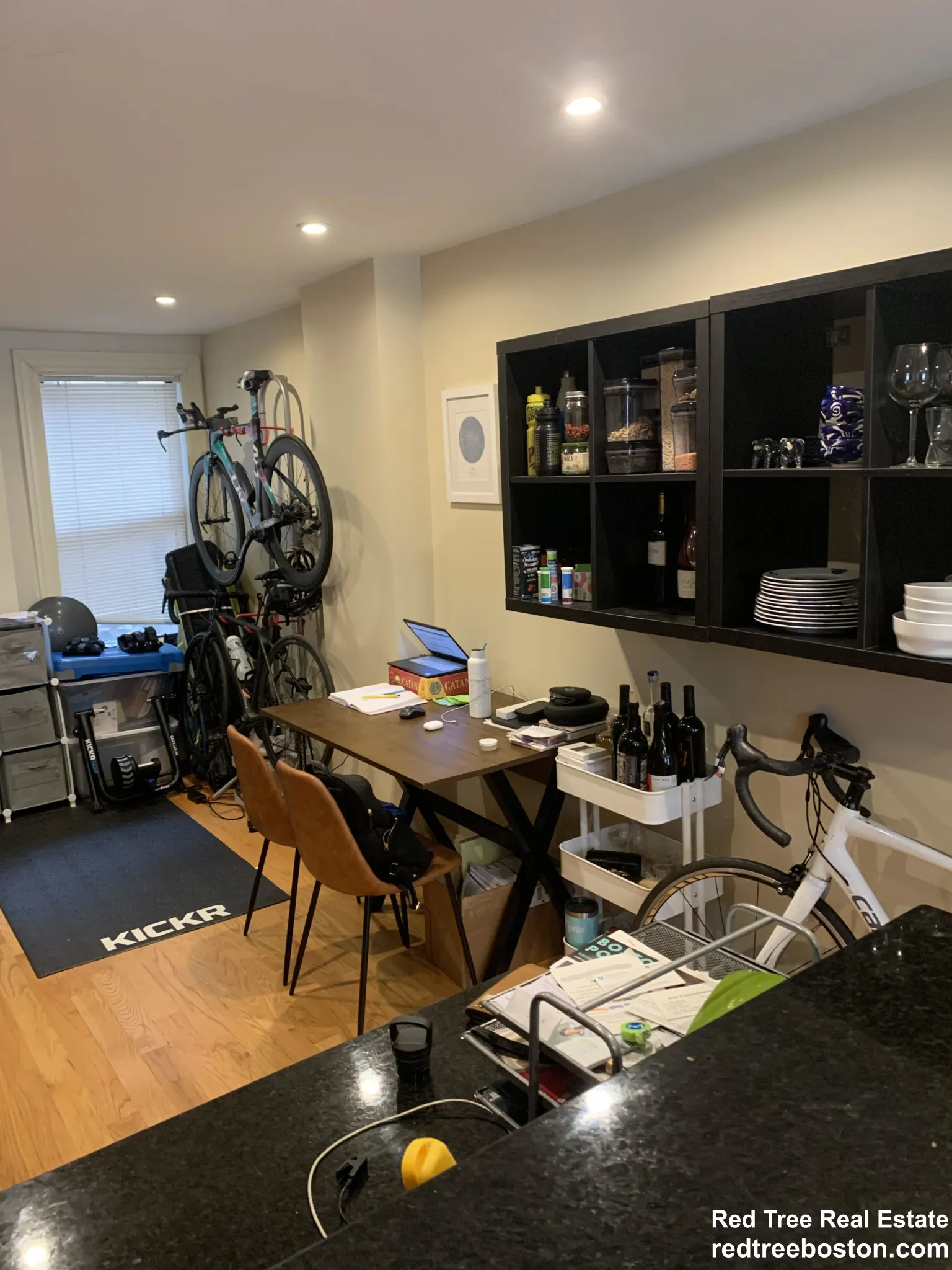 1 bed, 1 bath apartment for rent at 61 Joy St Unit 1, Beacon Hill — photo 11 of 17
