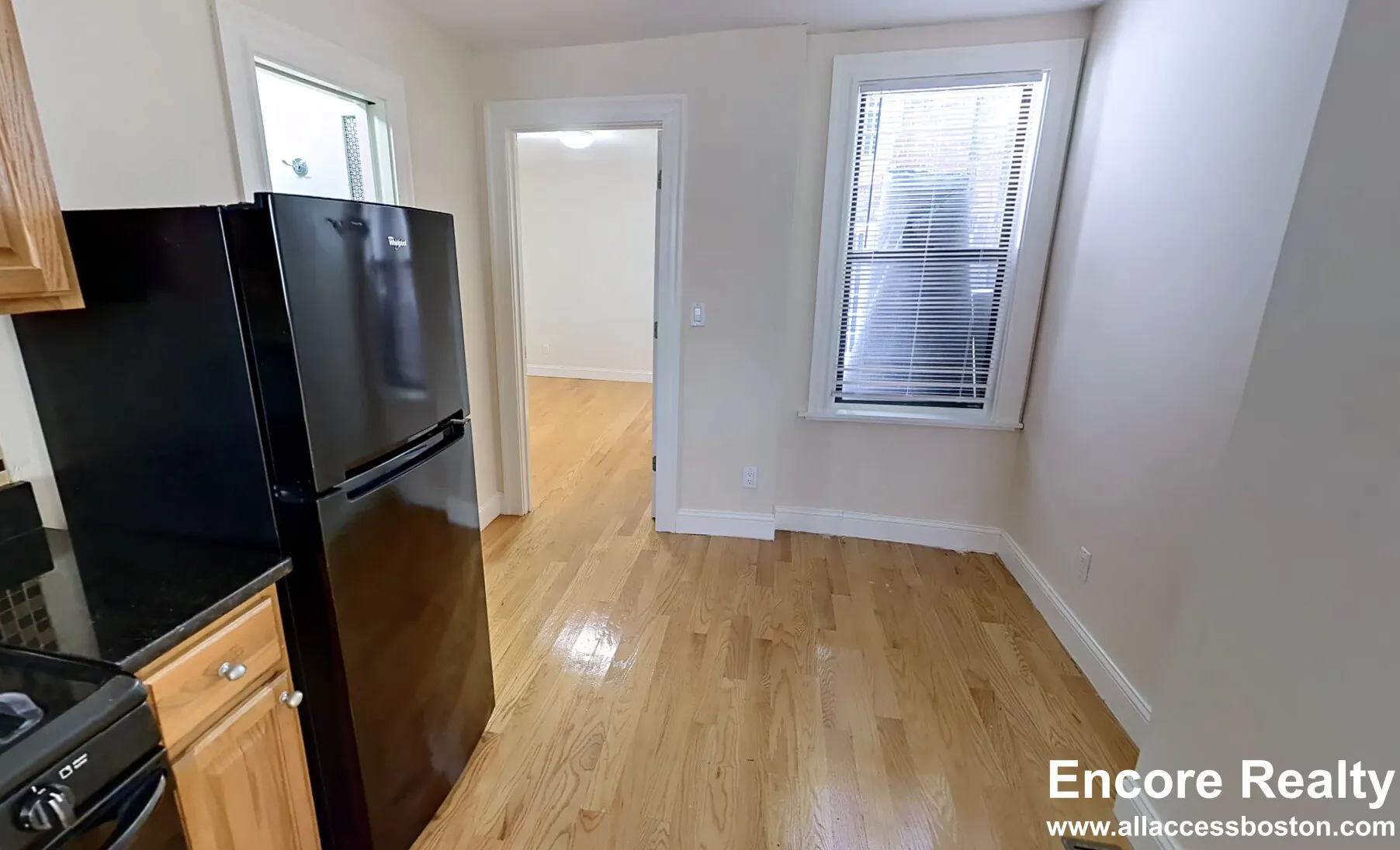 1 bed, 1 bath apartment for rent at 61 Joy St Unit 1, Beacon Hill — photo 4 of 9