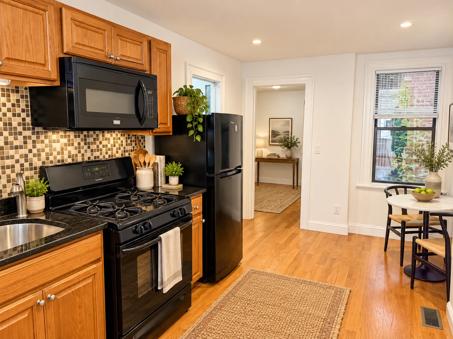 1 bed, 1 bath apartment for rent at 61 Joy St Unit 1, Beacon Hill — photo 7 of 9