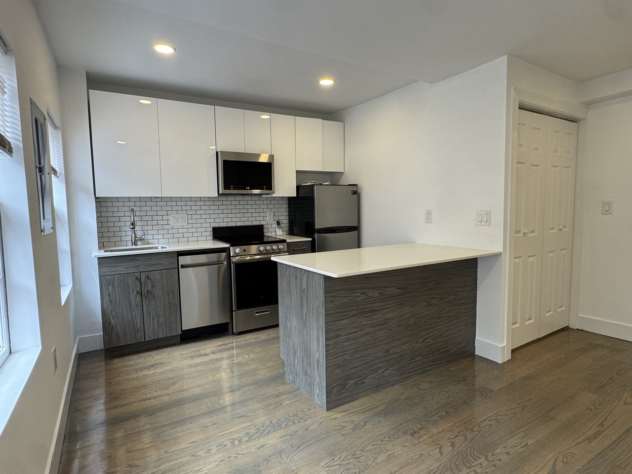 Studio bed, 1 bath apartment for rent at 61 Joy St Unit 3c, Beacon Hill — photo 6 of 13